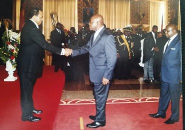55 milliards de plus pour la finition du "Stade Paul Biya" (163 milliards déjà engloutis), Penda Ekoka corrige sévèrement Paul Biya