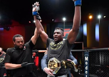 Les félicitations de Paul Biya au Camerounais Francis Ngannou nouveau champion du monde des poids lourds d'UFC
