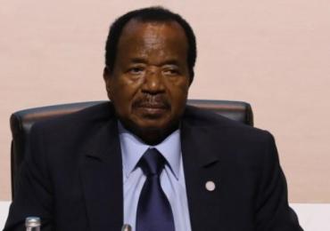 Paul Biya finit sur une chaise roulante comme Bouteflika (Video)