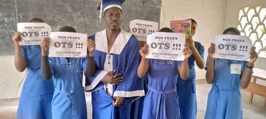 Cameroun : les enseignants observent une grève perlée