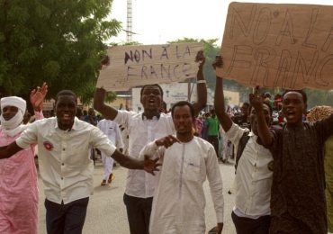 Mobilisation contre la France au Tchad : le machiavélique stratagème de Deby pour éliminer les leaders de Wakit Tamma