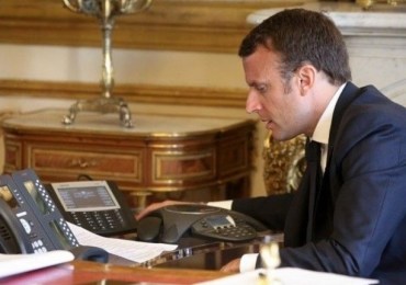 De Président français à Super Manu Macron, que reste-t-il de la France ?