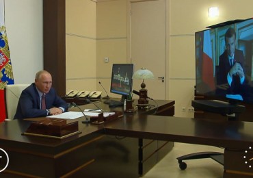 Vladimir Poutine refuse une conversation téléphonique à Emmanuel Macron